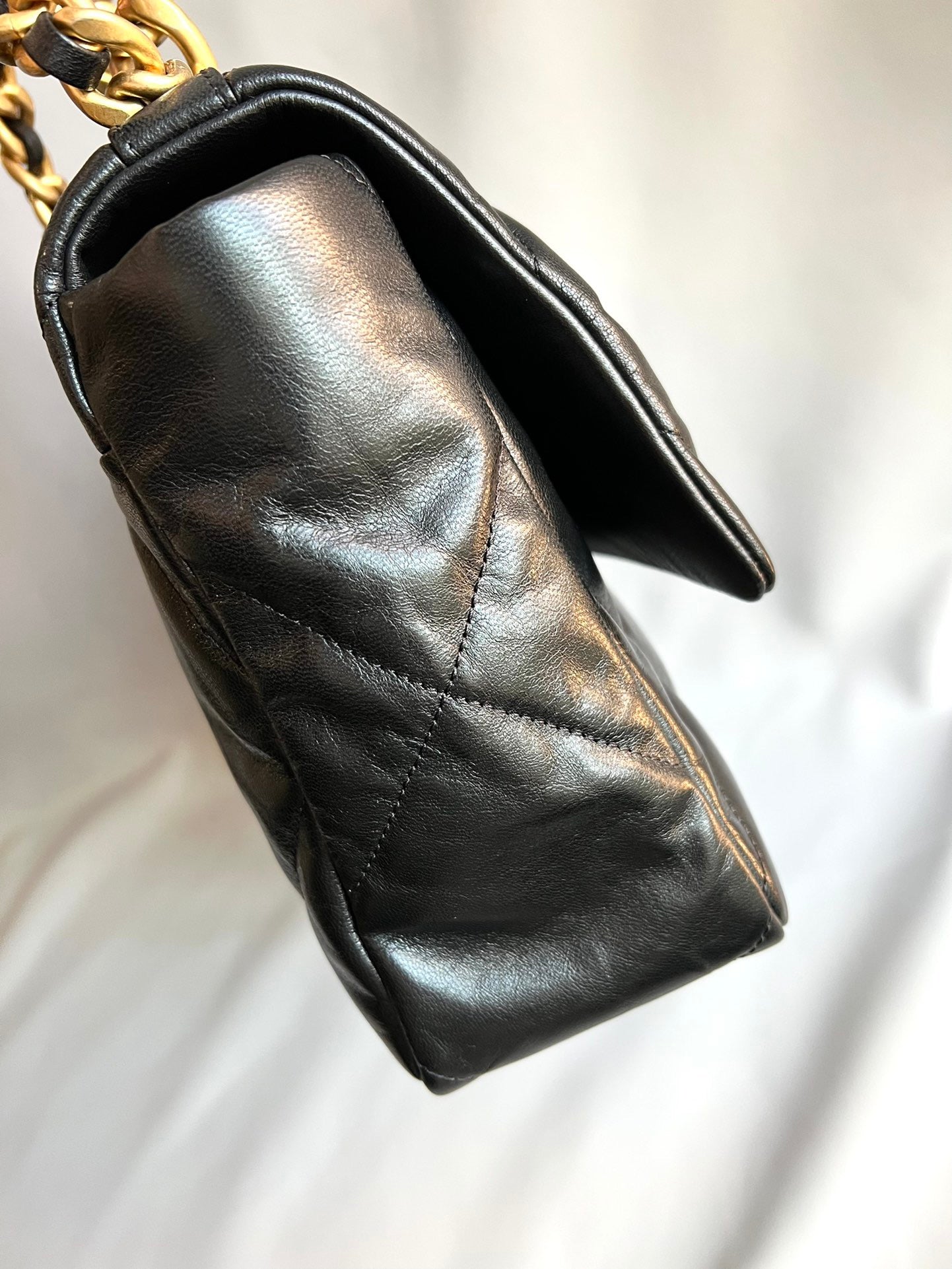 CHANEL-19 bag golden/sliver