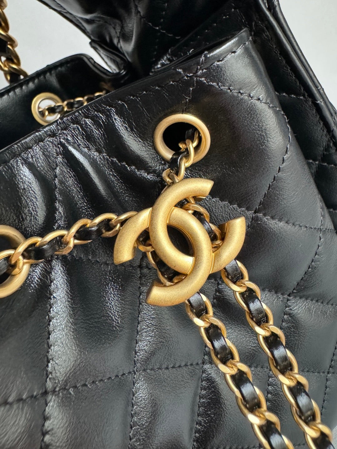 CHANEL-25B BAG golden/sliver