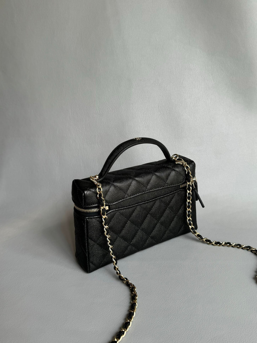 CHANEL-25S LP box golden/sliver