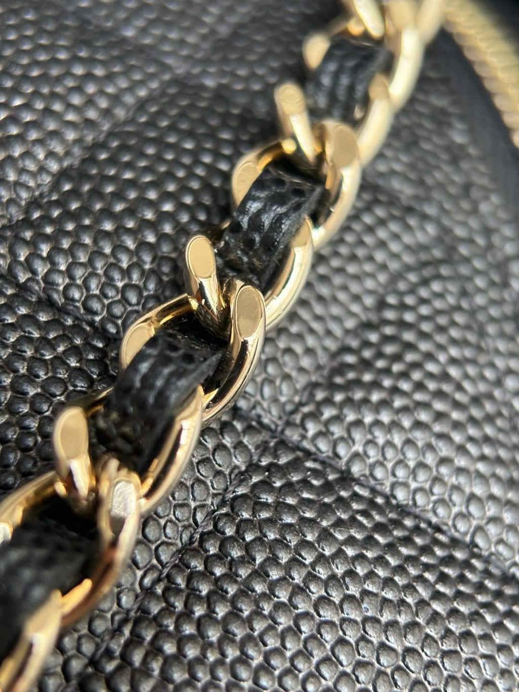 CHANEL-25S LP box golden/sliver