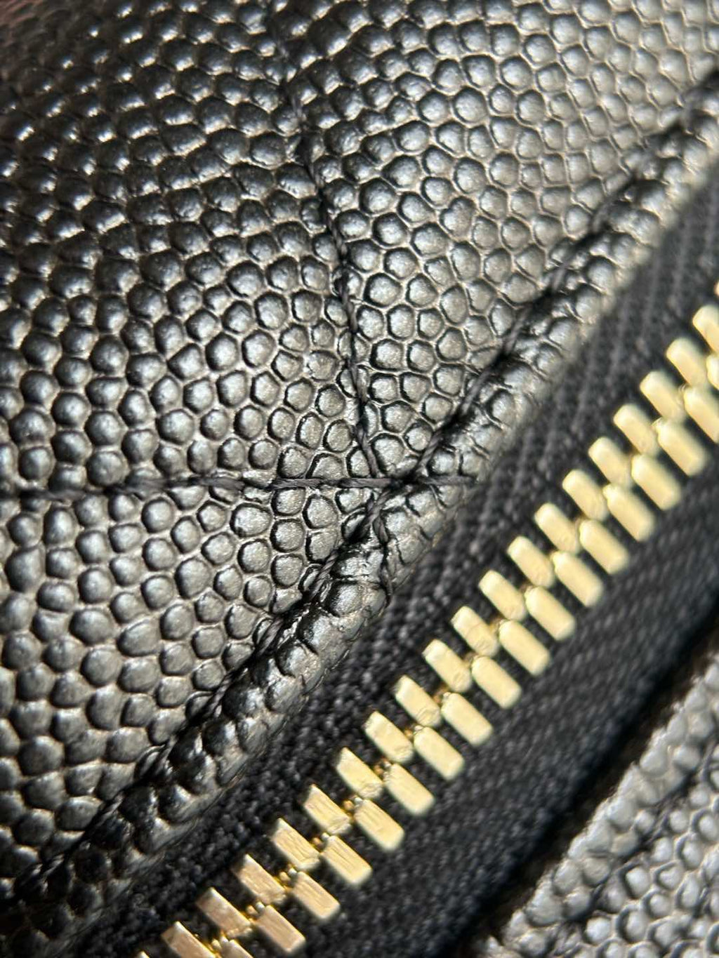 CHANEL-25S LP box golden/sliver