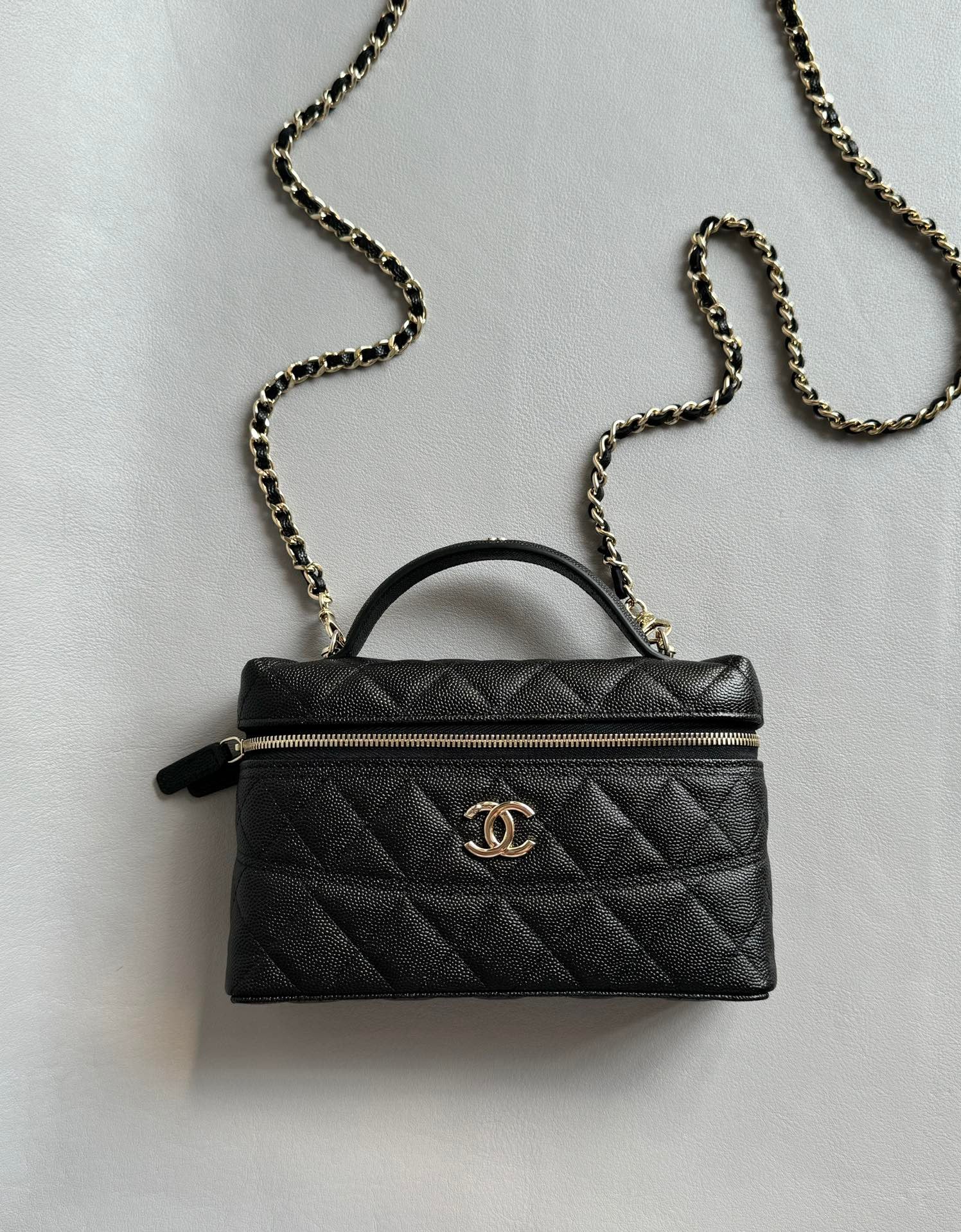 CHANEL-25S LP box golden/sliver