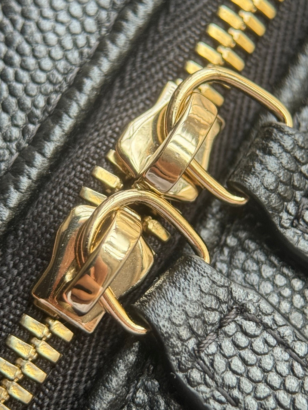 CHANEL-25KLP Bento Bag golden/sliver