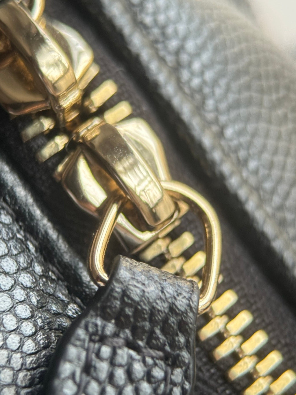 CHANEL-25KLP Bento Bag golden/sliver