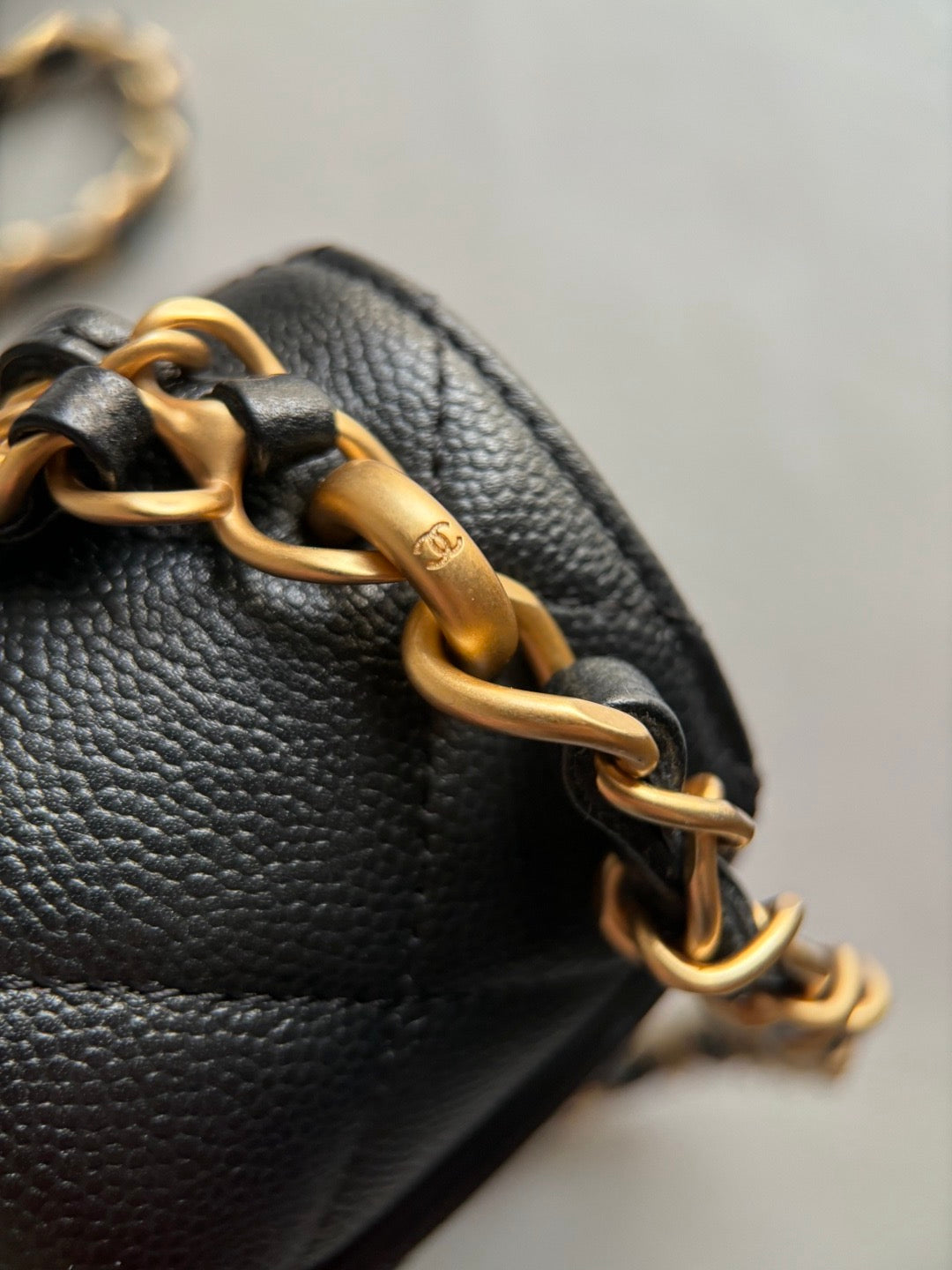 CHANEL-25B Handle BAG golden/sliver