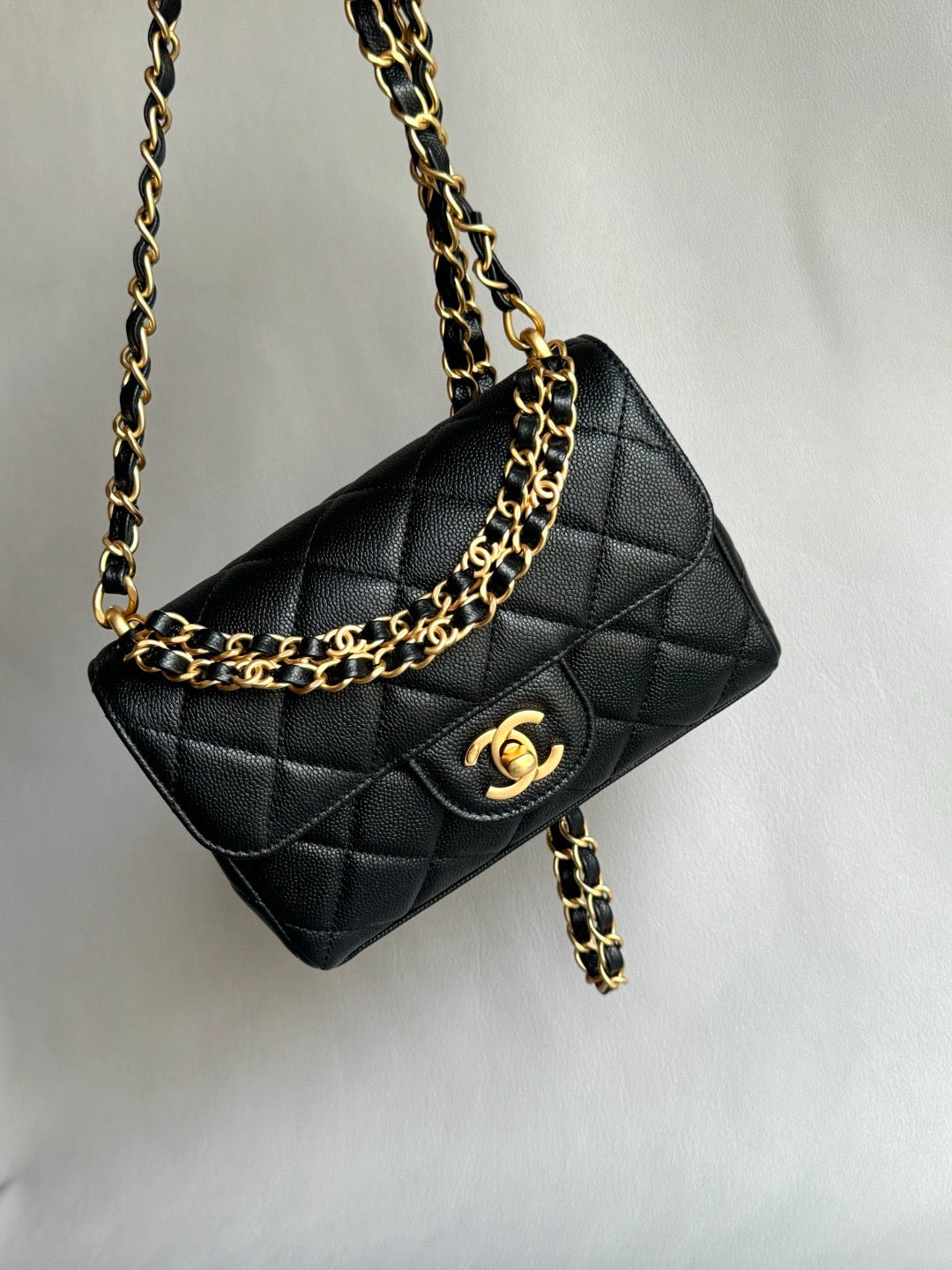 CHANEL-25K Double Flap bag golden/sliver