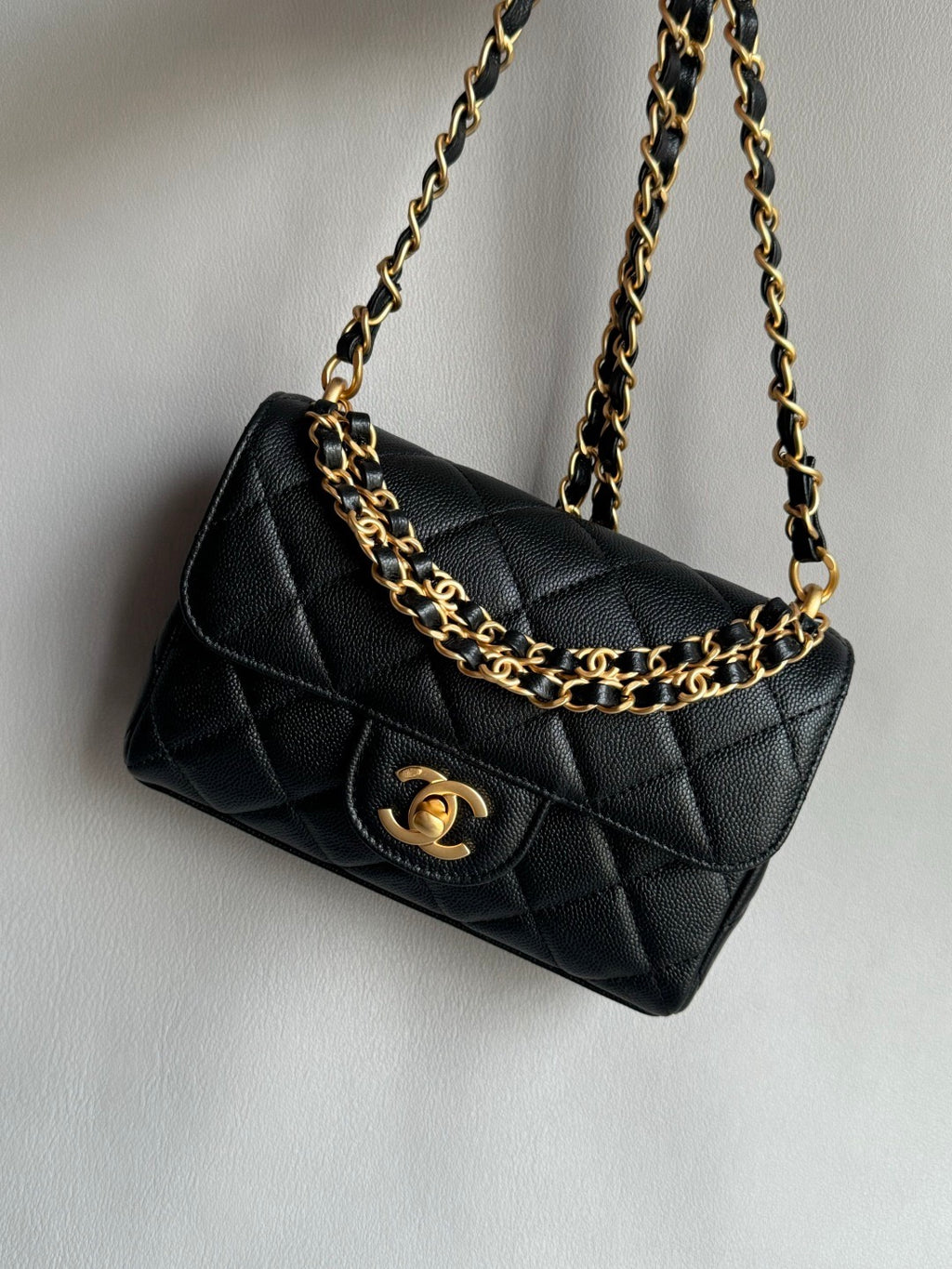 CHANEL-25K Double Flap bag golden/sliver
