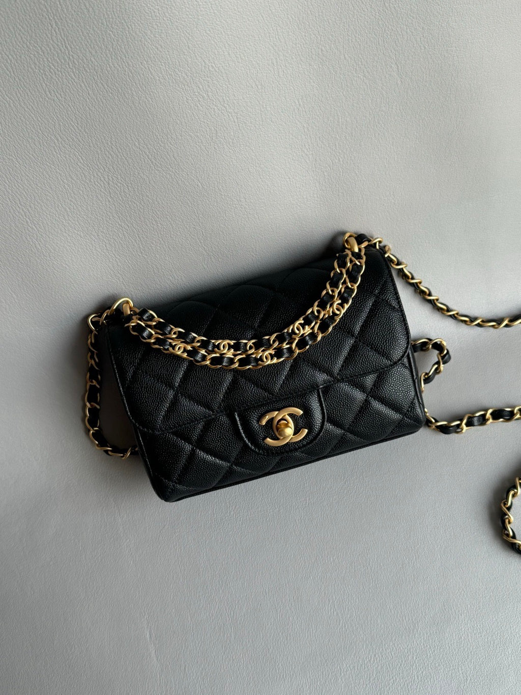 CHANEL-25K Double Flap bag golden/sliver