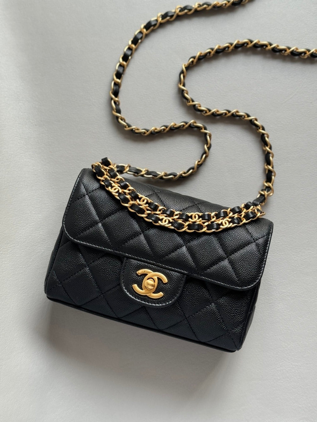 CHANEL-25K Double Flap bag golden/sliver