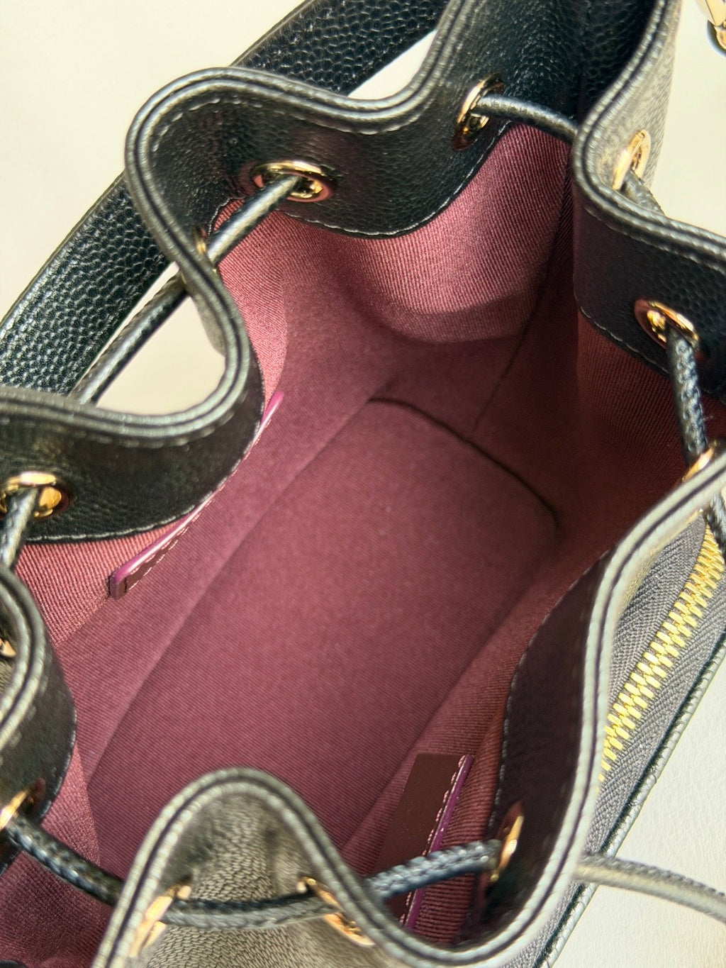 CHANEL-25B SMALL HOBO golden/sliver