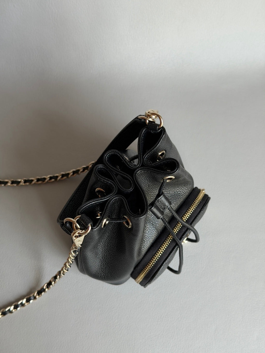 CHANEL-25B SMALL HOBO golden/sliver
