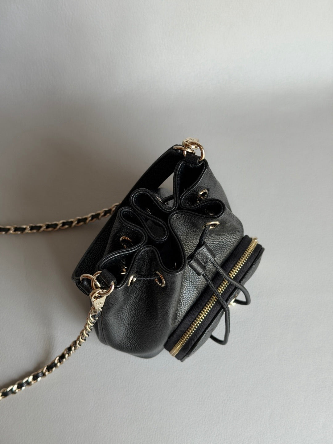 CHANEL-25B SMALL HOBO golden/sliver