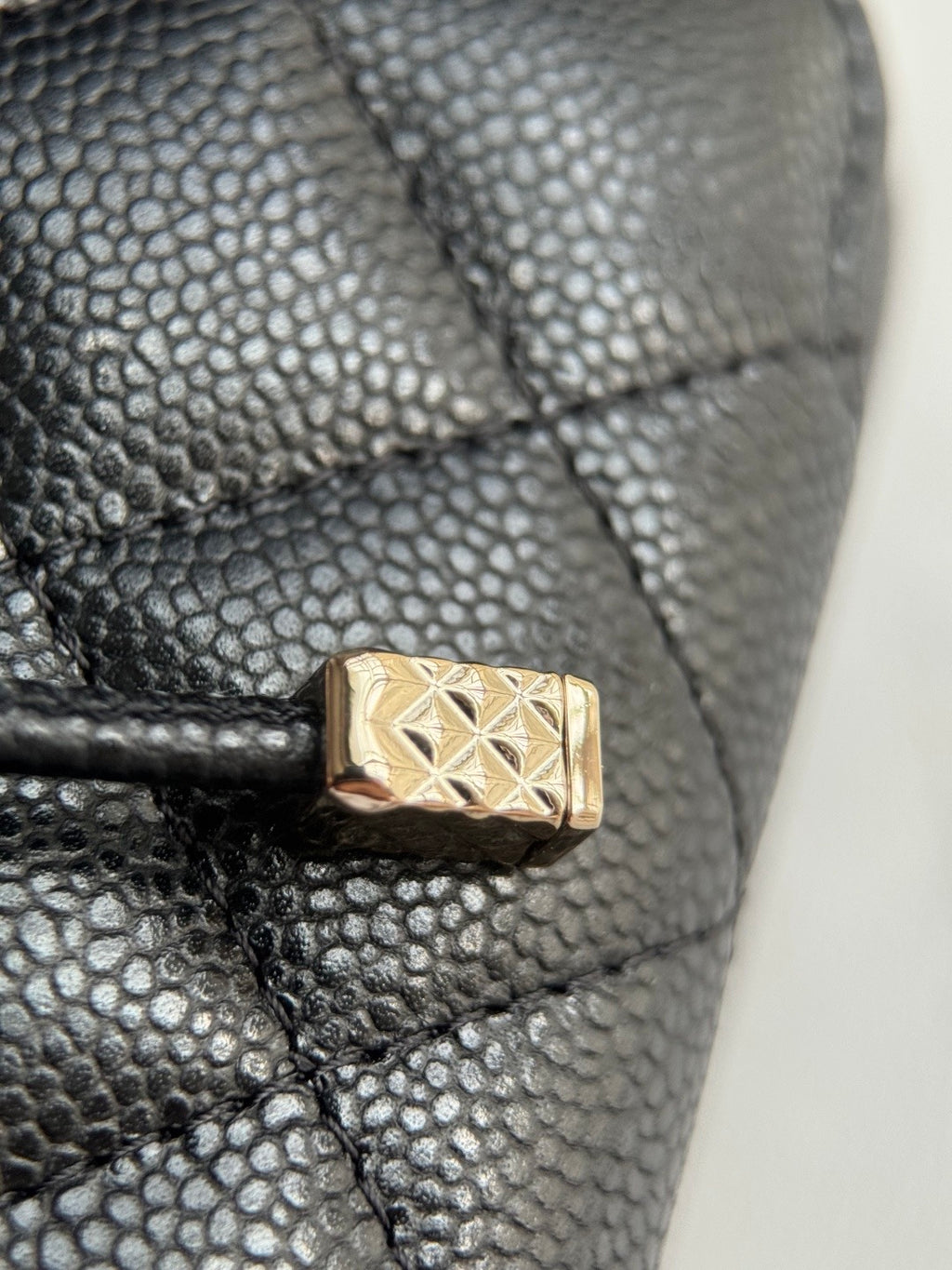 CHANEL-25B SMALL HOBO golden/sliver