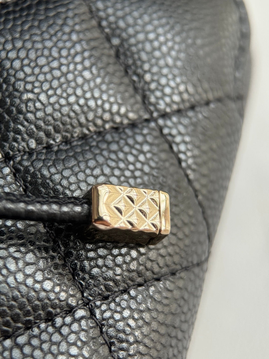 CHANEL-25B SMALL HOBO golden/sliver