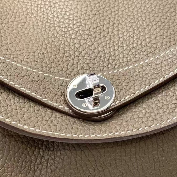 Lindy-taurillon clemence