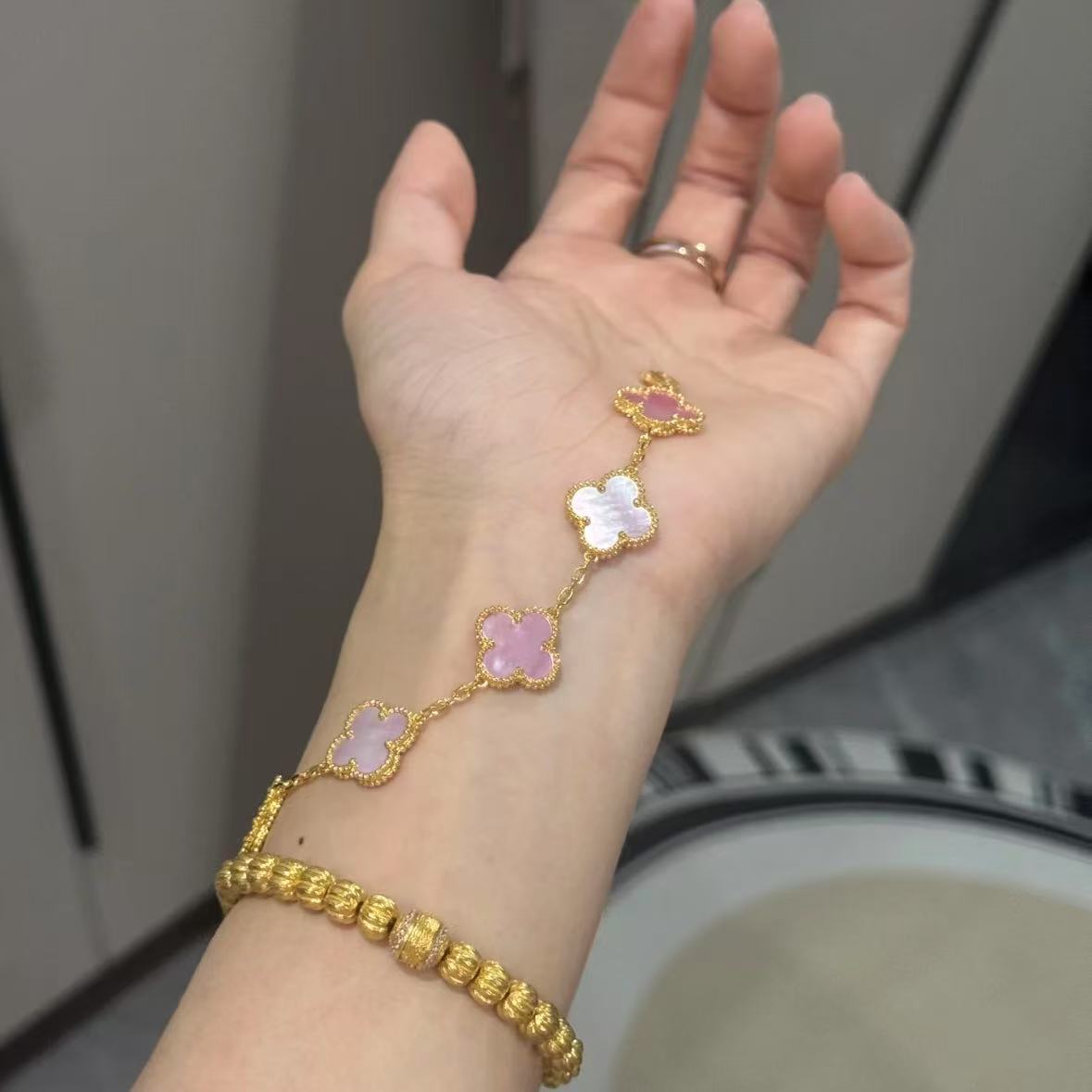 New pink double-sided four-leaf clover five-flower bracelet for women's diy light luxury four-leaf clover titanium steel jewelry