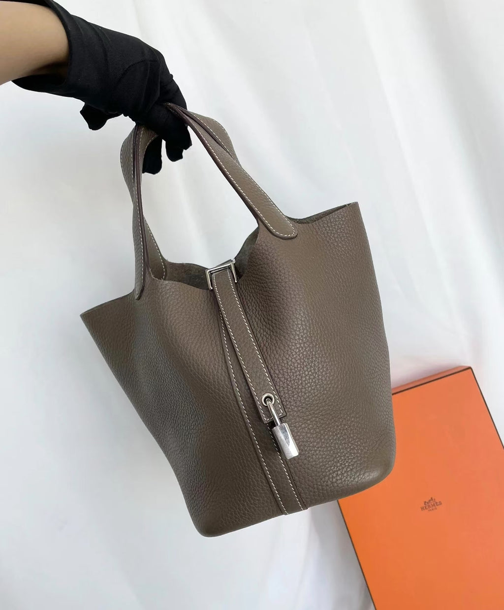 picotin lock-maurice