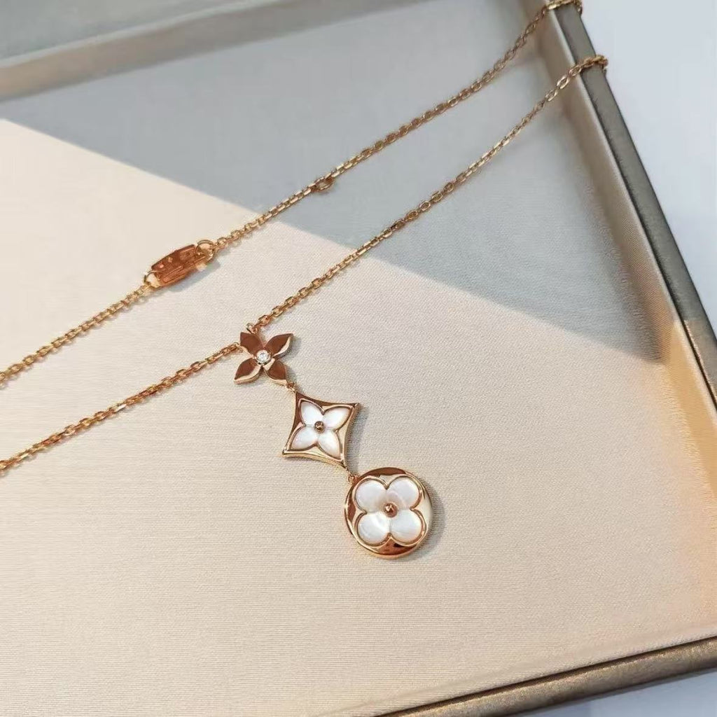 This fashionable mother-of-pearl titanium steel necklace is a niche design for women, versatile and never fades