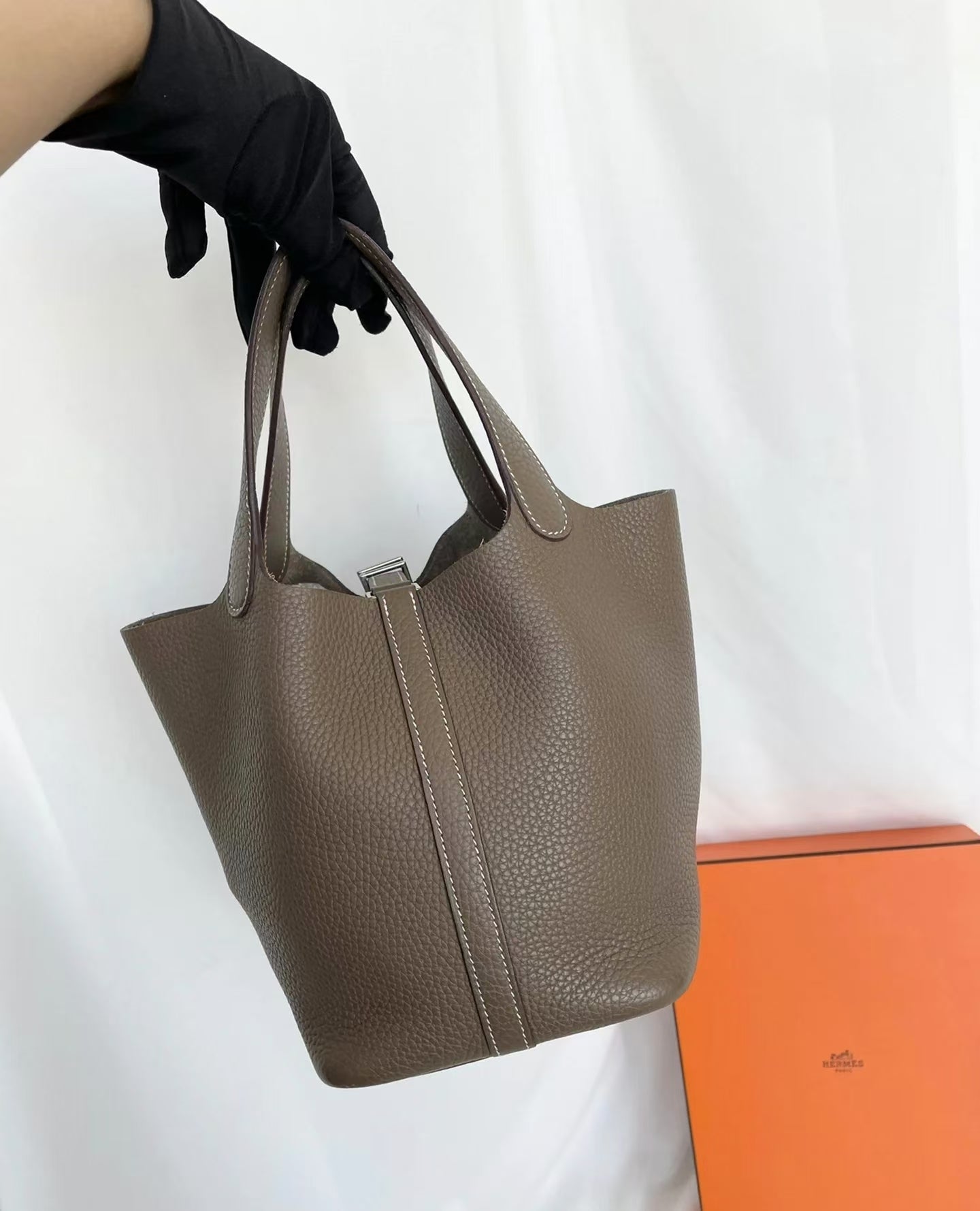 picotin lock-maurice