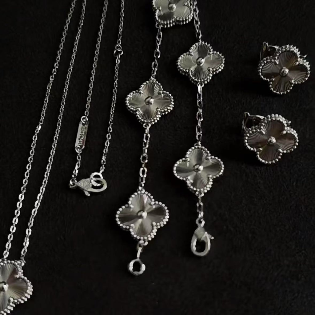 New silver four-leaf clover five-flower set for women's diylight luxury four-leaf clover titanium steel jewelry