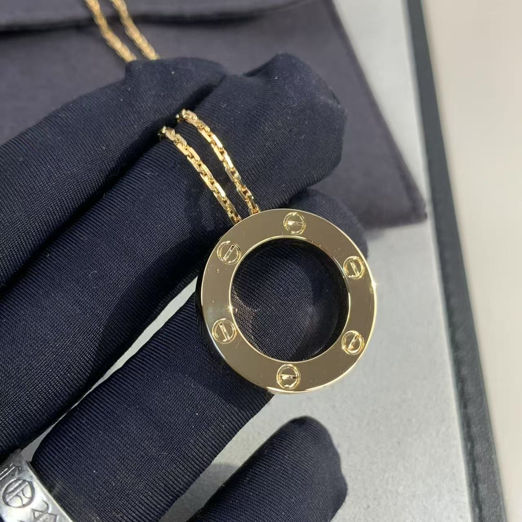 Light luxury, niche and high-end love Starry Sky Necklace, women's pancake collarbone chain.