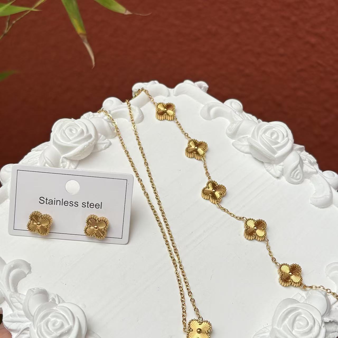 New golden double-sided four-leaf clover five-flower set for women's diy light luxury four-leaf clover titanium steel jewelry