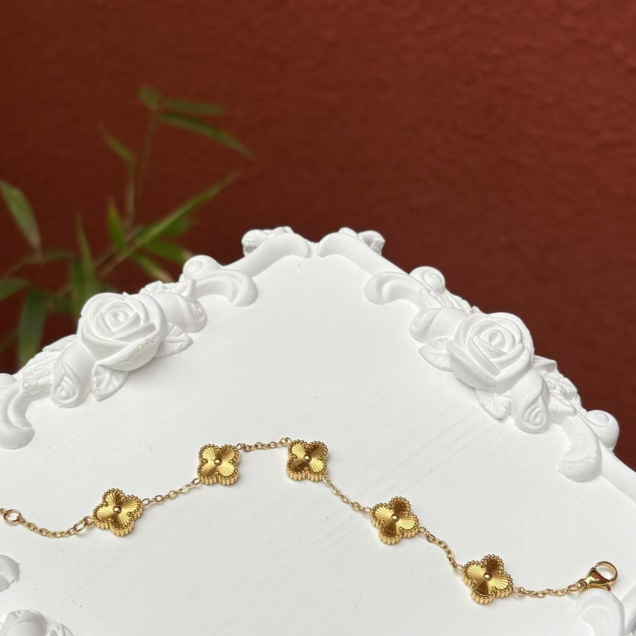 New golden double-sided four-leaf clover five-flower set for women's diy light luxury four-leaf clover titanium steel jewelry