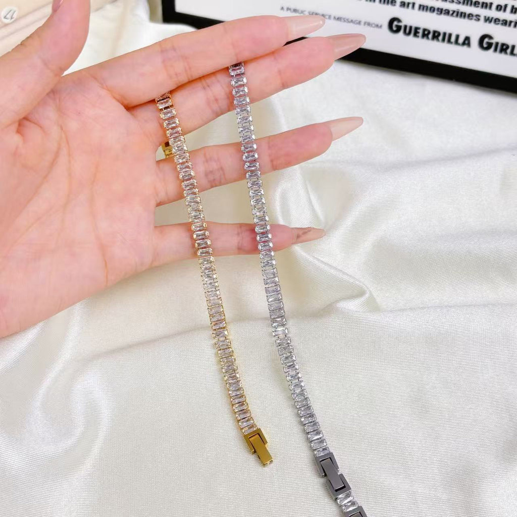 A light luxury and high-end jewelry accessory with diamonds bracelet