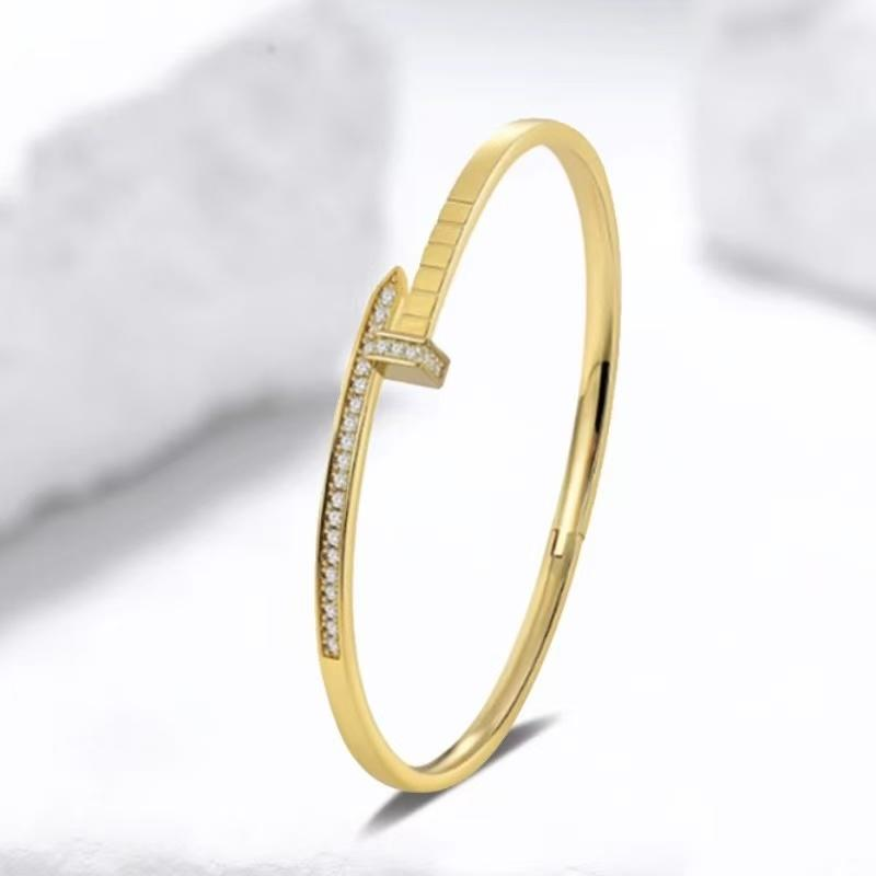 A simple and trendy female couple bracelet studded with nails and diamonds, featuring a starry sky