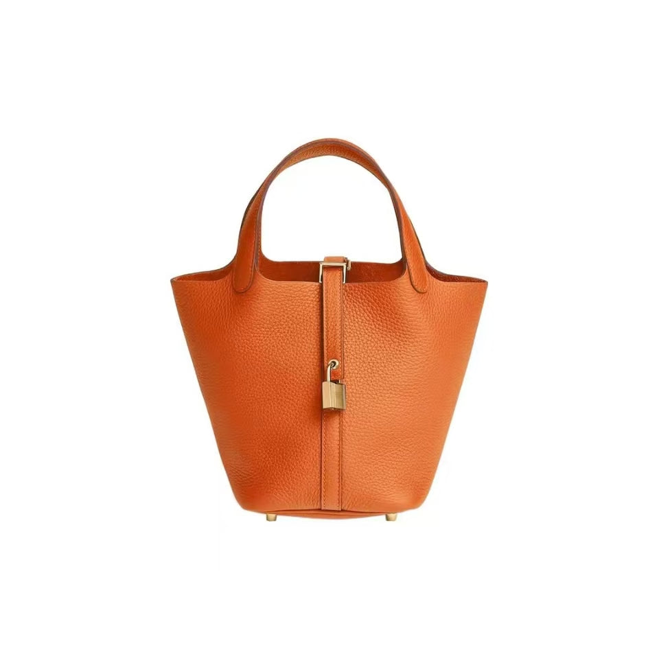 picotin-Taurillon Clemence