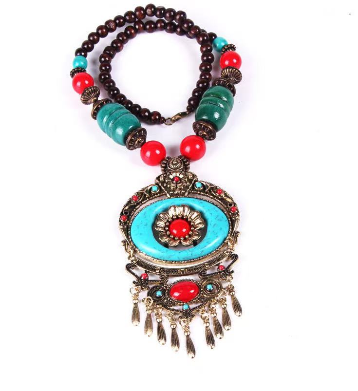 FENG SHUI - 23 Bohemian disc floral fringe necklace Ethnic beach new sweater chain