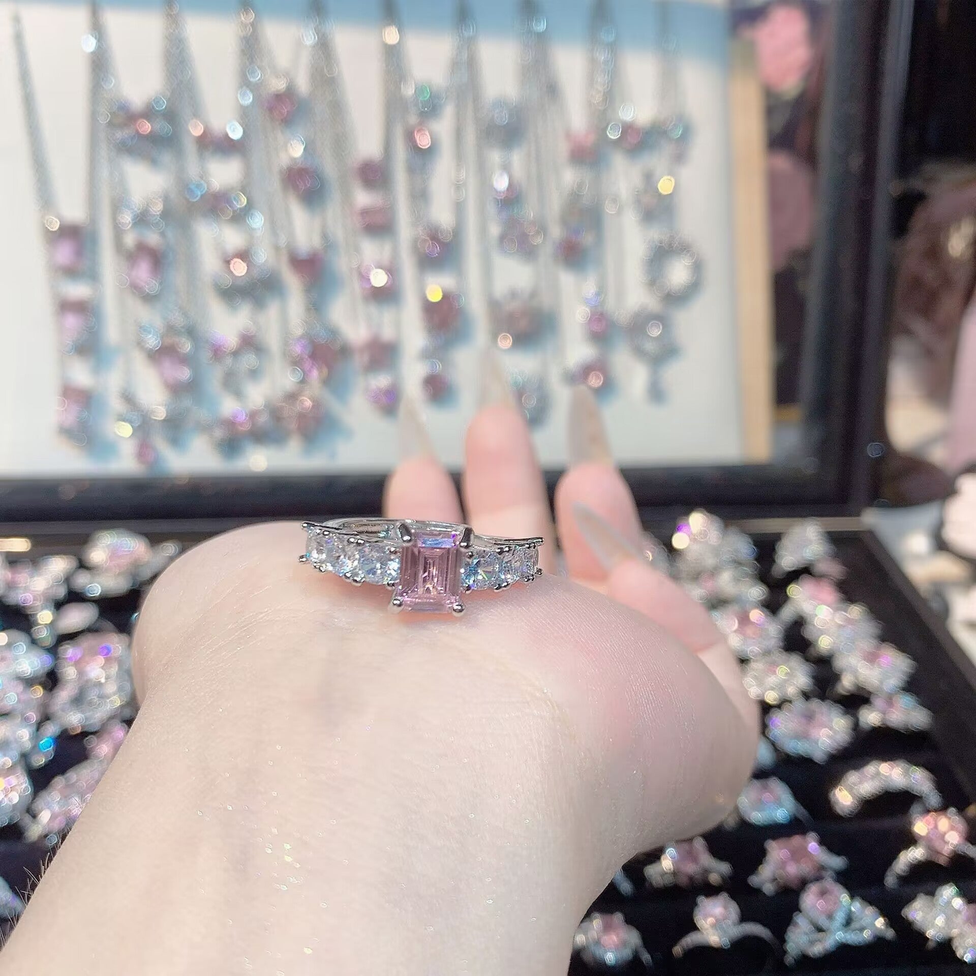 FENG SHUI - 32 Explosive high carbon diamond high quality ultra flash cherry blossom powder zirconium female ring collection advanced design sense ring