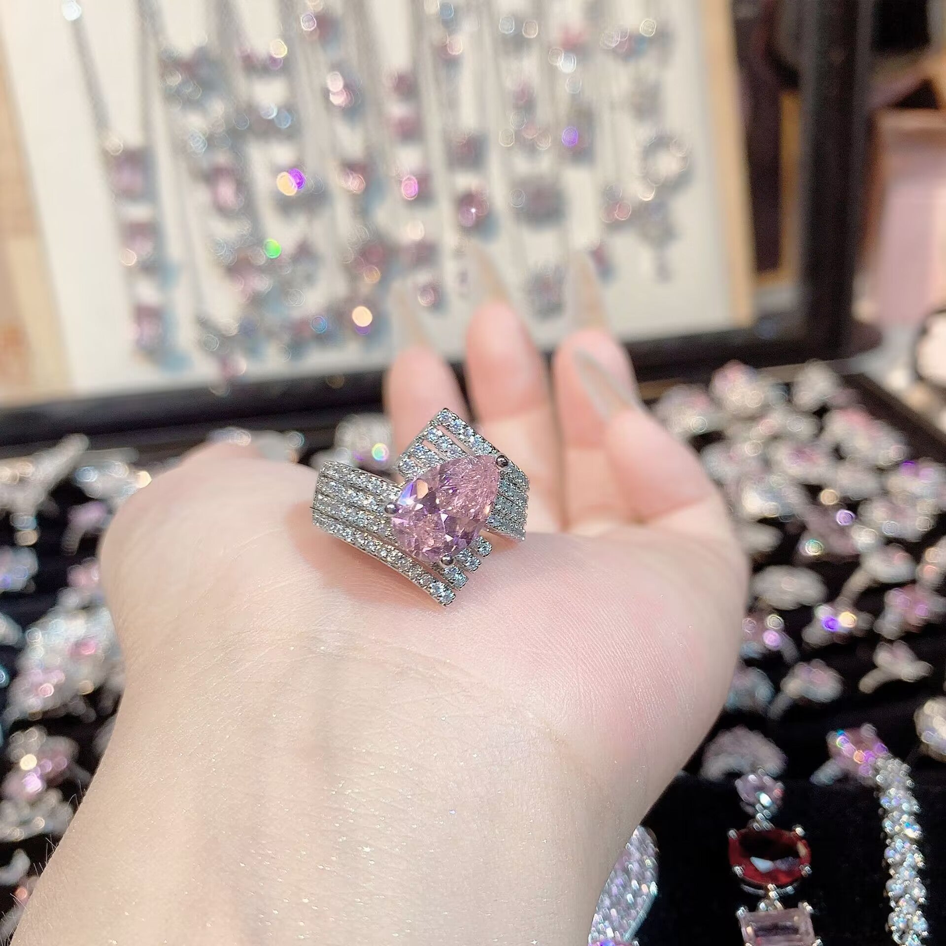 FENG SHUI - 32 Explosive high carbon diamond high quality ultra flash cherry blossom powder zirconium female ring collection advanced design sense ring