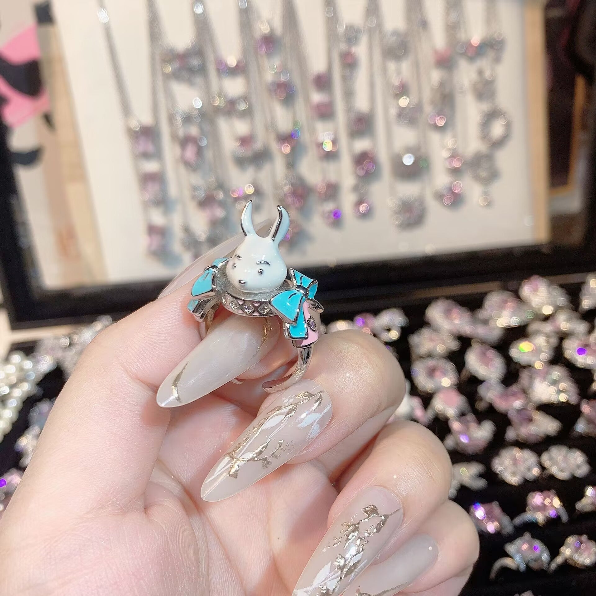 FENG SHUI - 32 Explosive high carbon diamond high quality ultra flash cherry blossom powder zirconium female ring collection advanced design sense ring