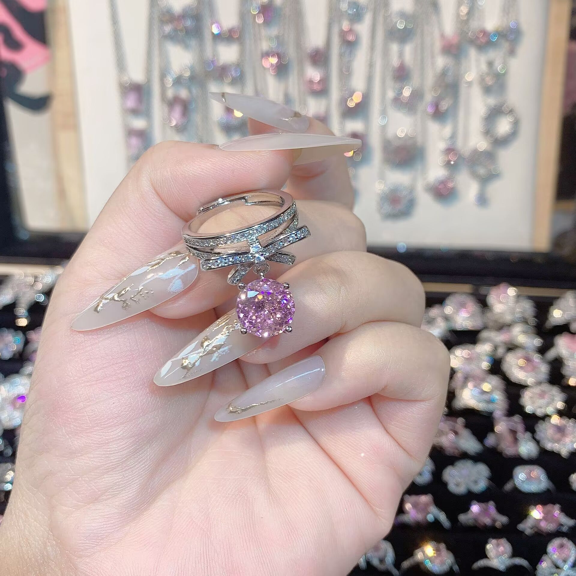 FENG SHUI - 32 Explosive high carbon diamond high quality ultra flash cherry blossom powder zirconium female ring collection advanced design sense ring