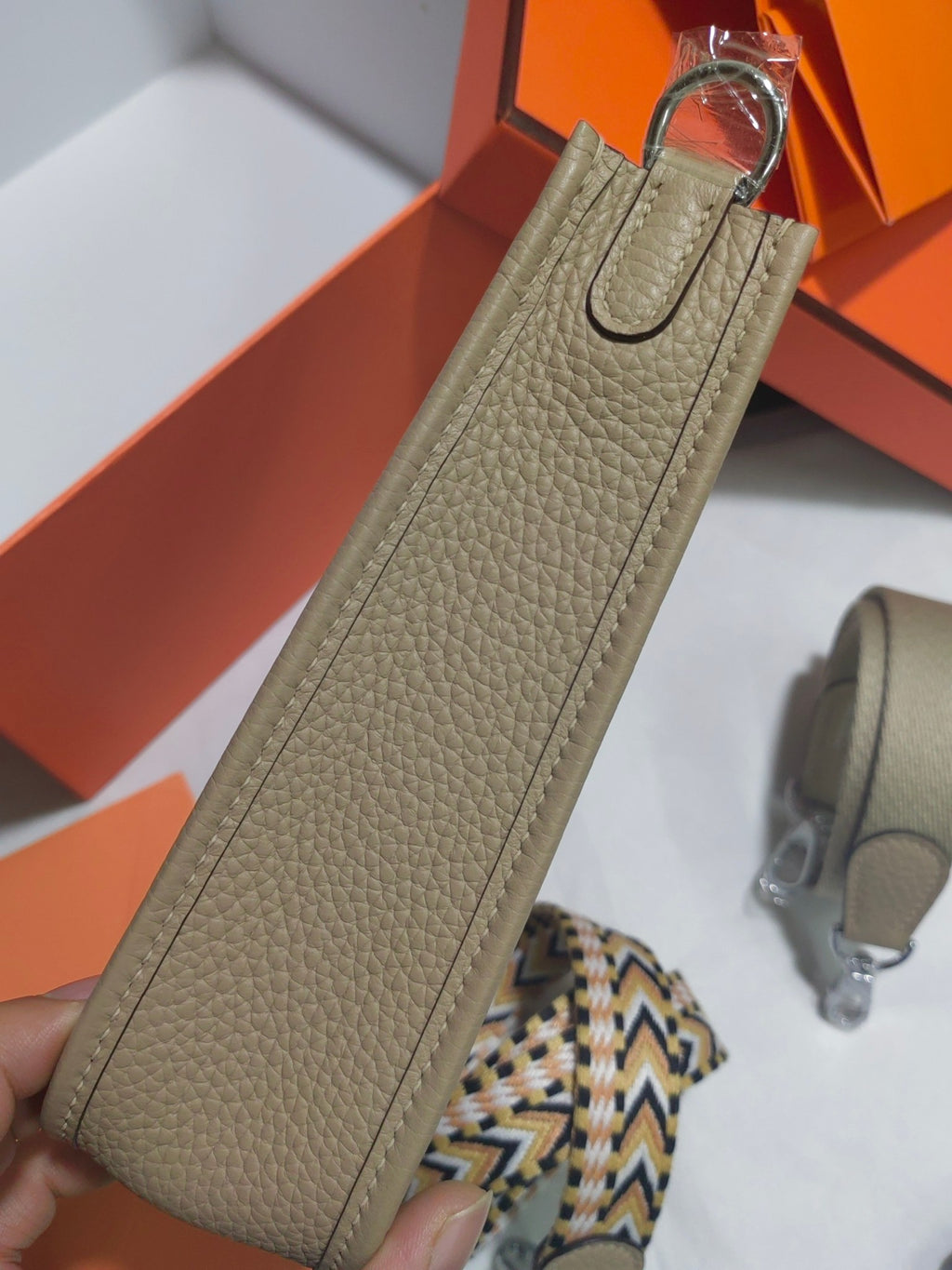 Evelyne mini-Clemence