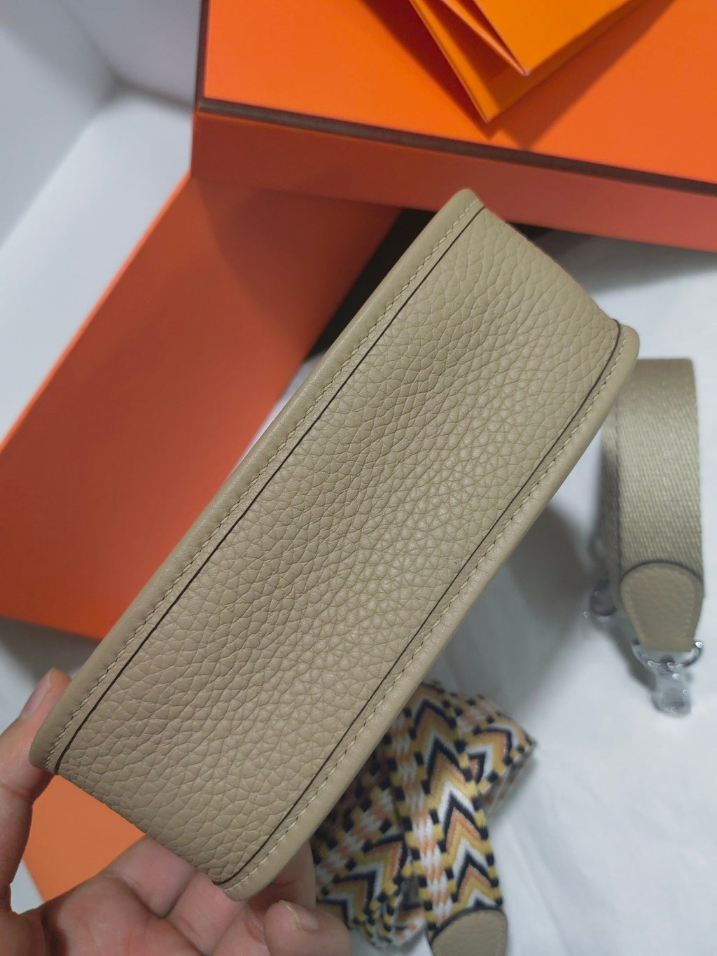 Evelyne mini-Clemence