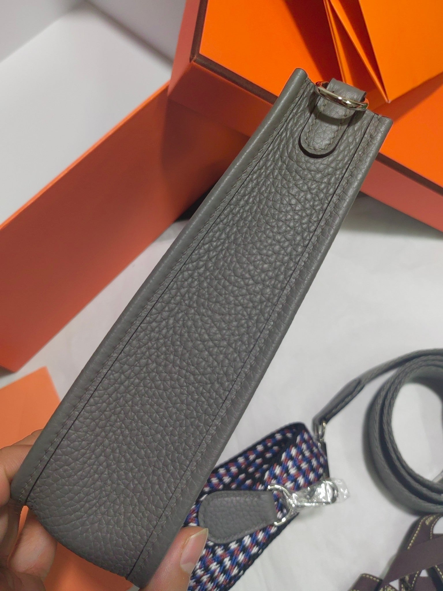 Evelyne mini-Clemence