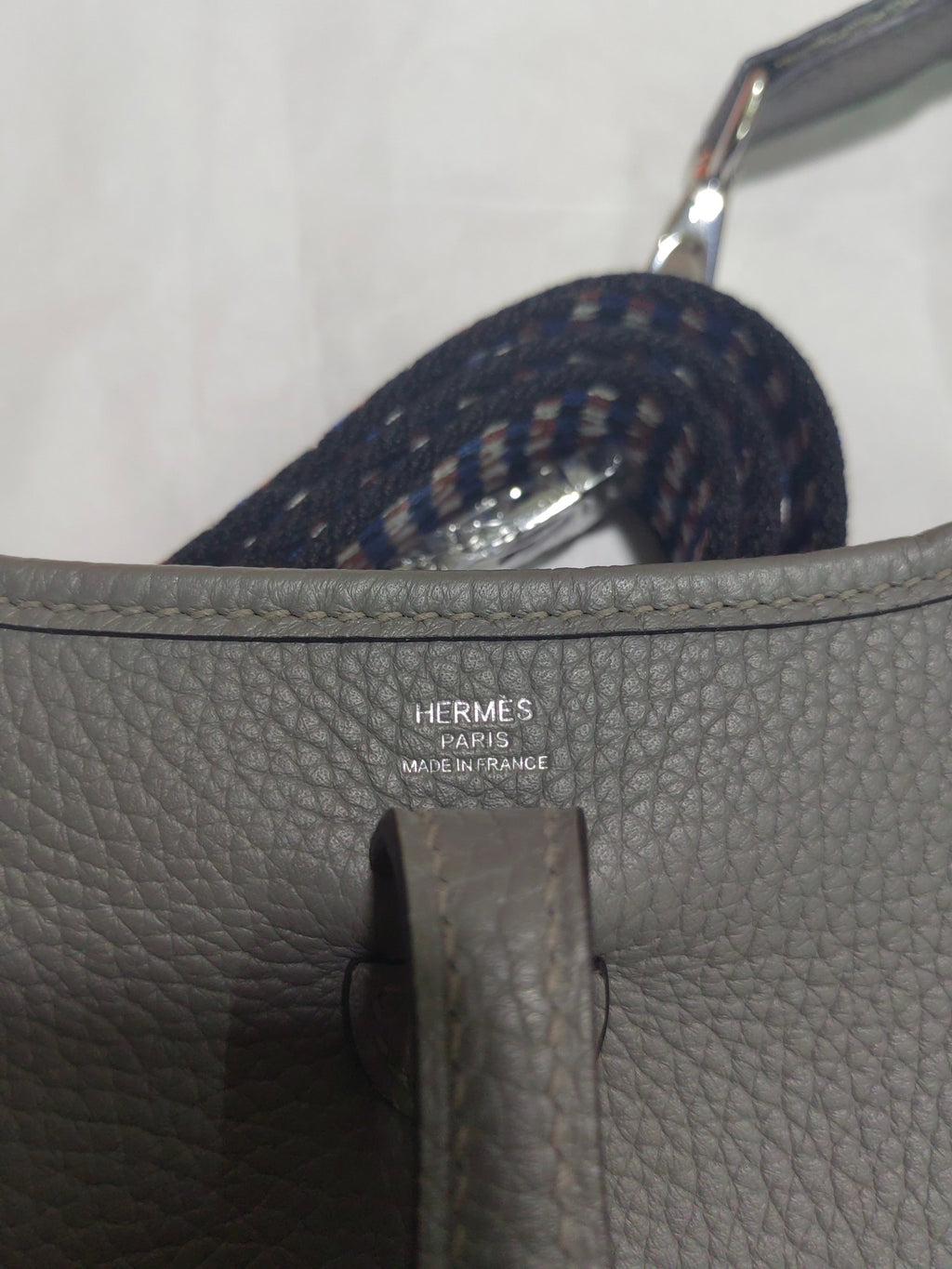 Evelyne mini-Clemence