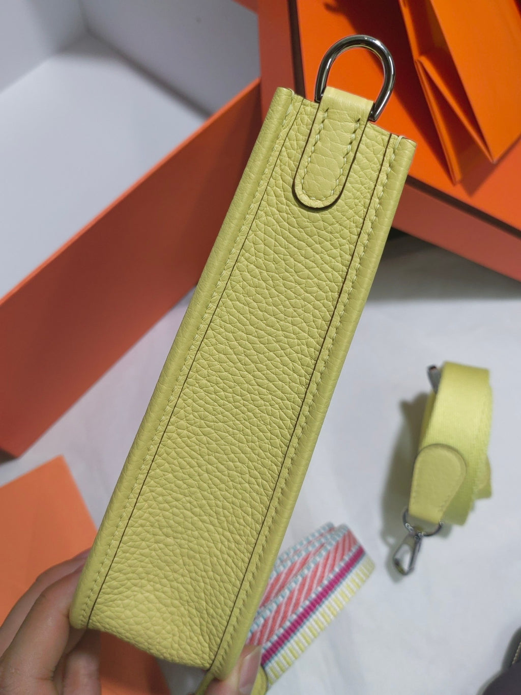 Evelyne mini-Clemence