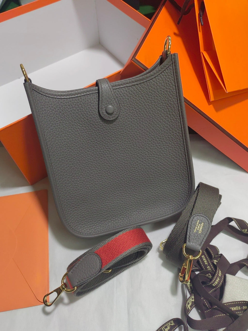 Evelyne mini-Clemence