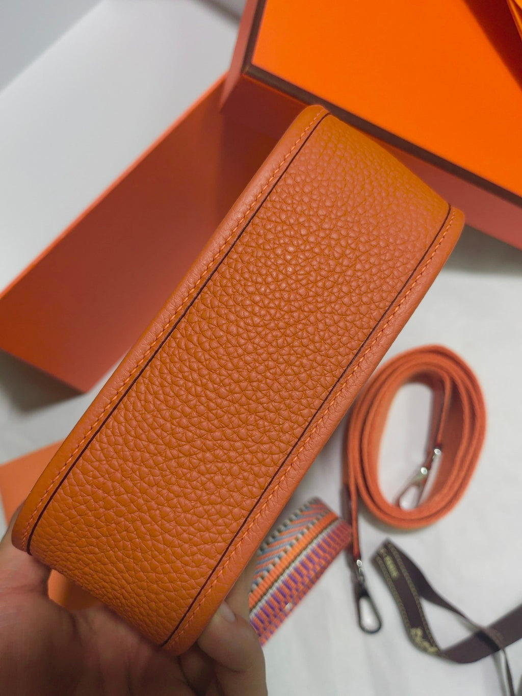 Evelyne mini-Clemence