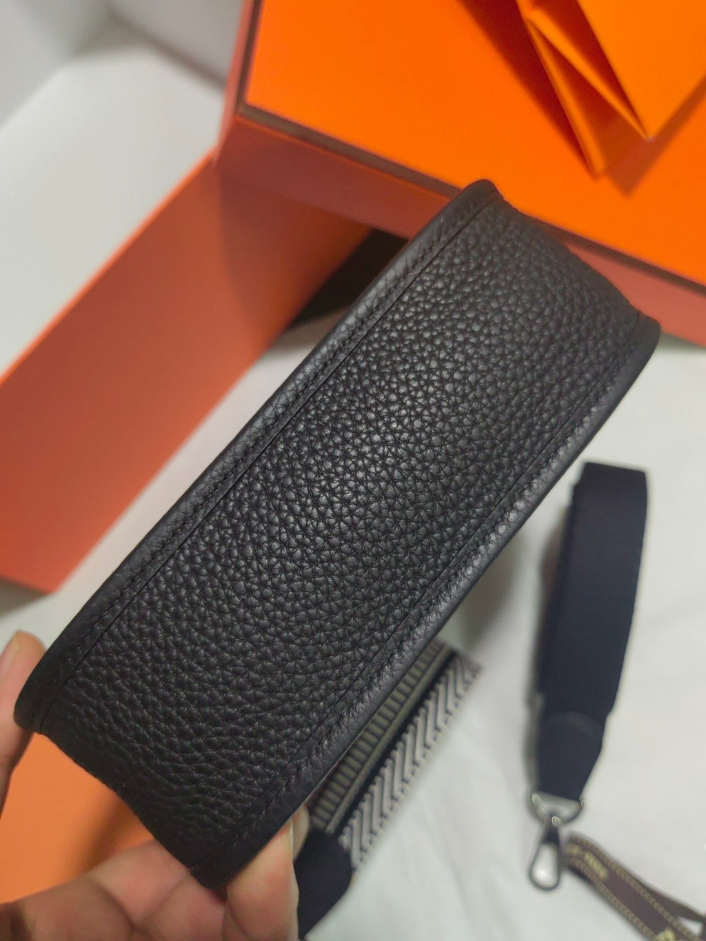 Evelyne mini-Clemence