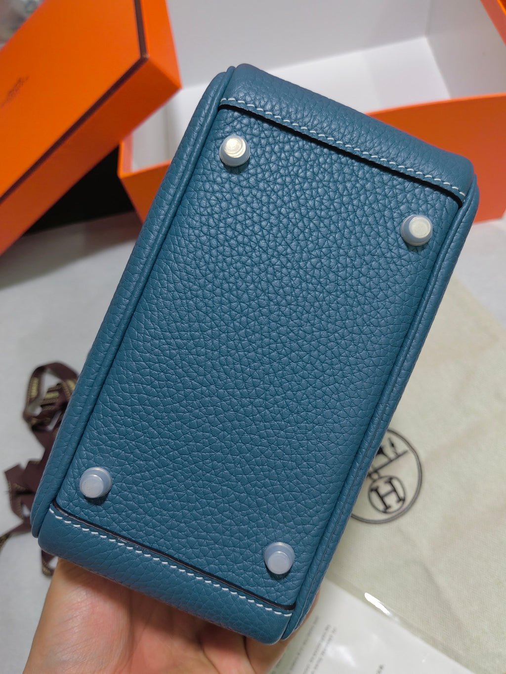 Lindy-taurillon clemence