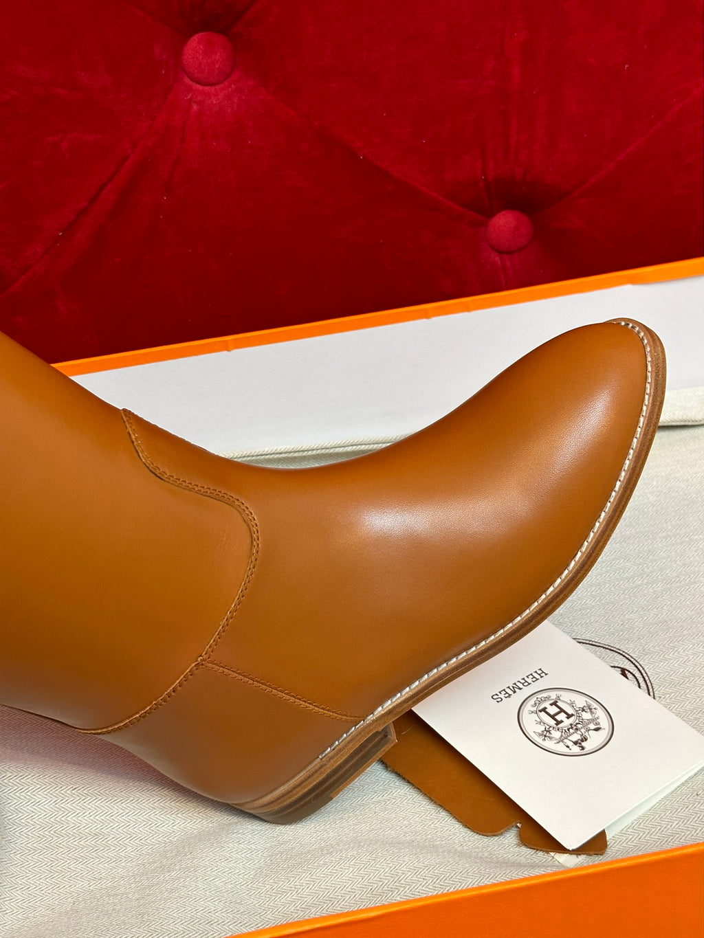 H jumping long boots