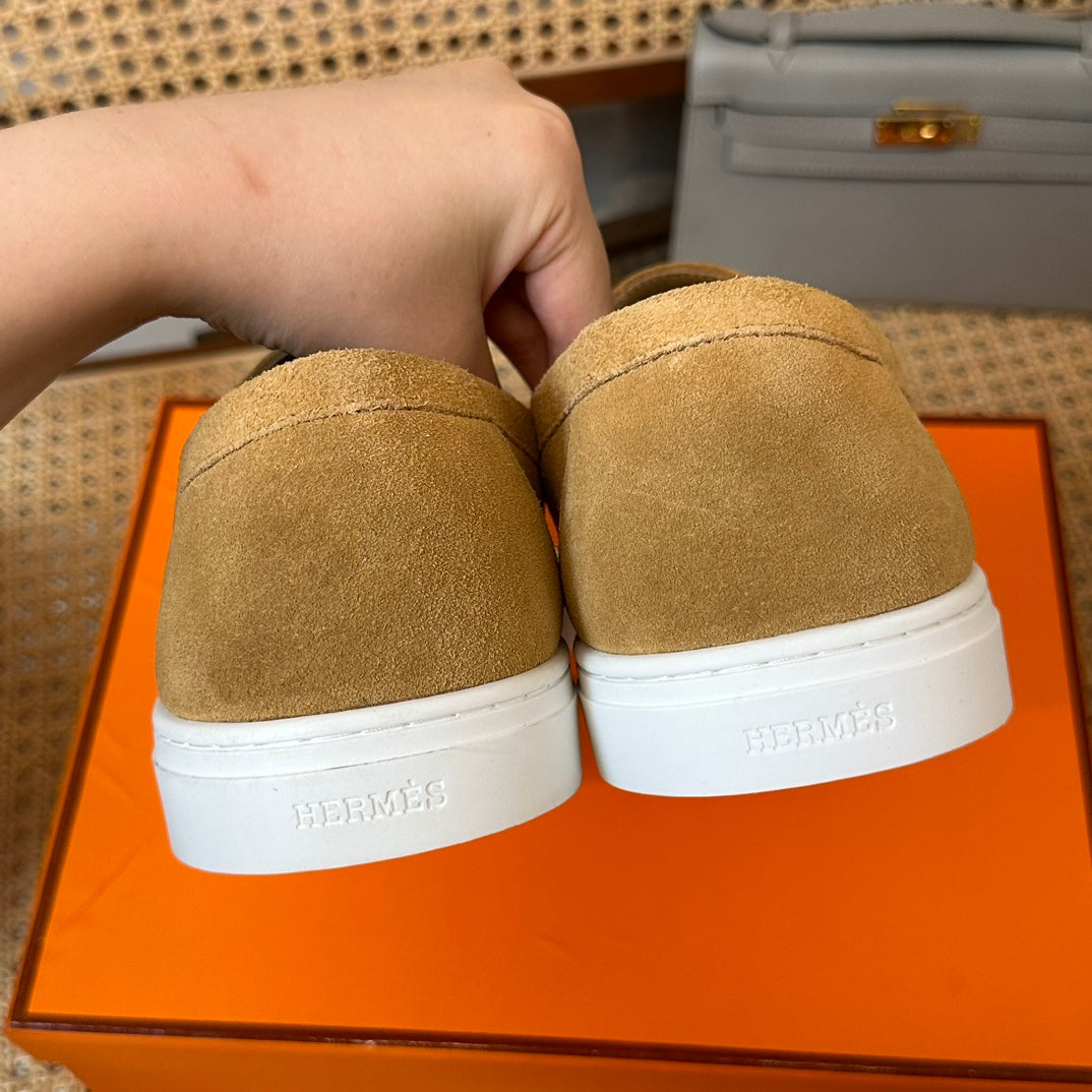 H game sliip-on sneakers