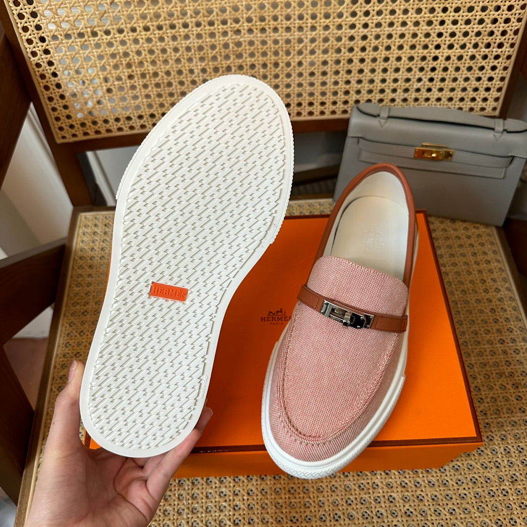 H game sliip-on sneakers