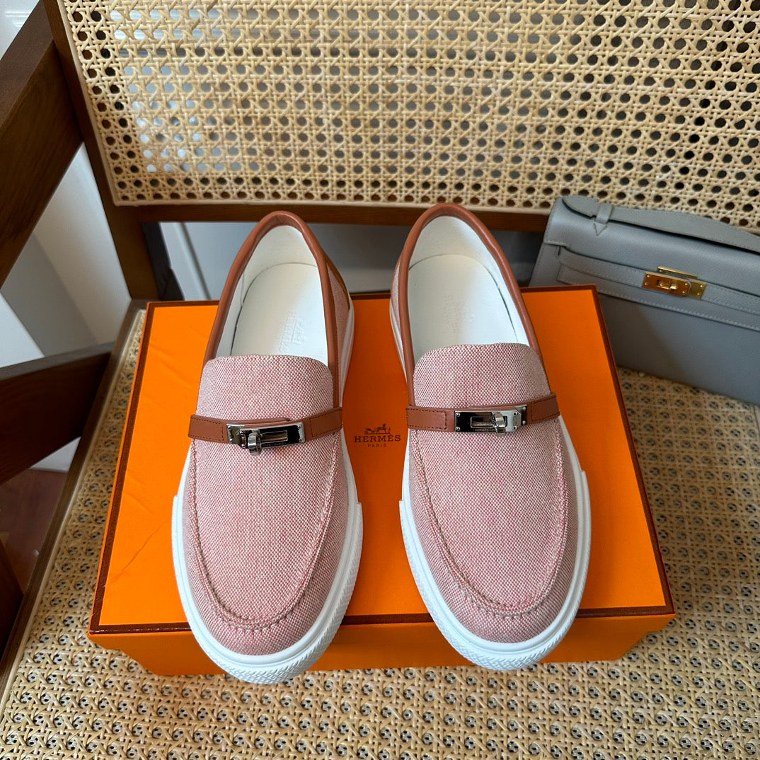 H game sliip-on sneakers