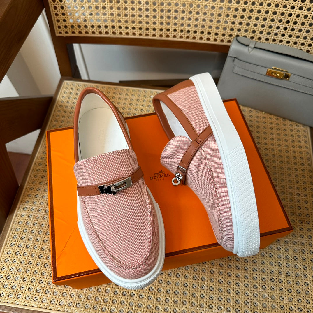 H game sliip-on sneakers