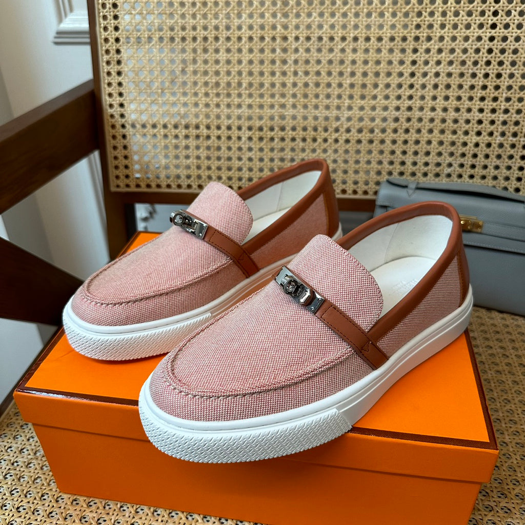 H game sliip-on sneakers